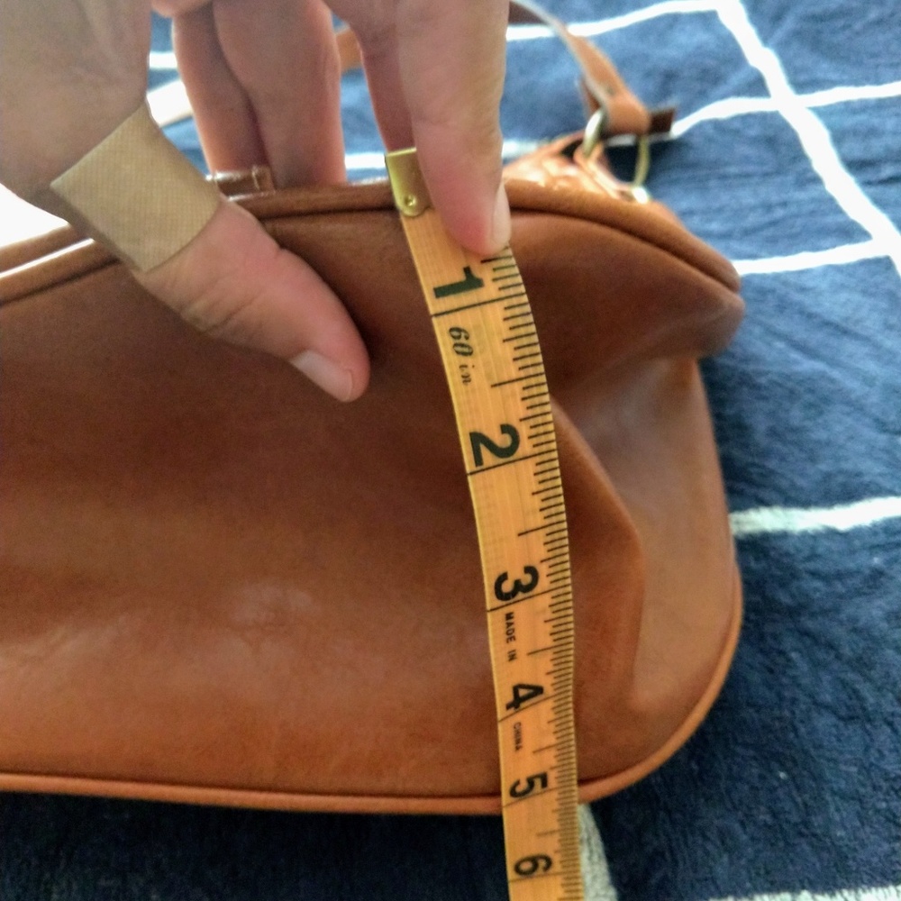 Over the Shoulder Bag - Picture 4 of 8